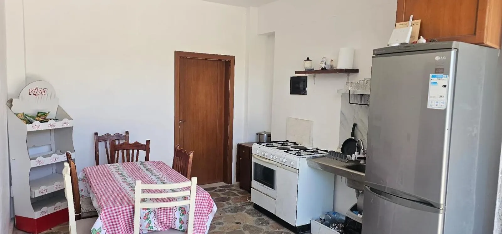 Stone House Hostel Elbasan Albanien